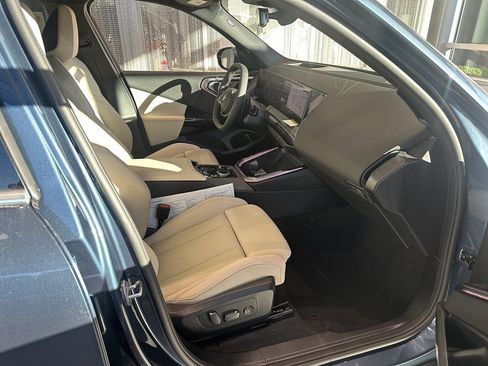 New 2026 BMW X3 xDrive30 w/ Premium Package image 14