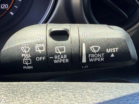 Used 2019 Jeep Wrangler Sport AWD/4WD image 29