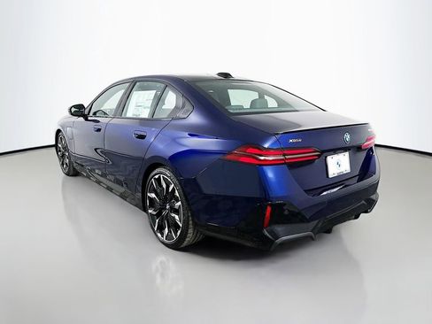 New 2026 BMW 550e xDrive w/ Executive Package image 7