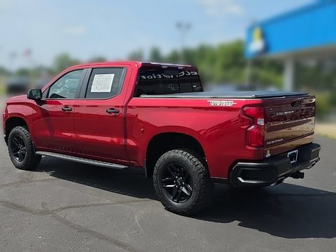 Used 2021 Chevrolet Silverado 1500 LT Trail Boss w/ Convenience Package II AWD/4WD image 11