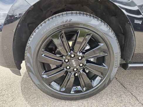 Used 2023 Lincoln Navigator Reserve w/ Equipment Group 201A image 7