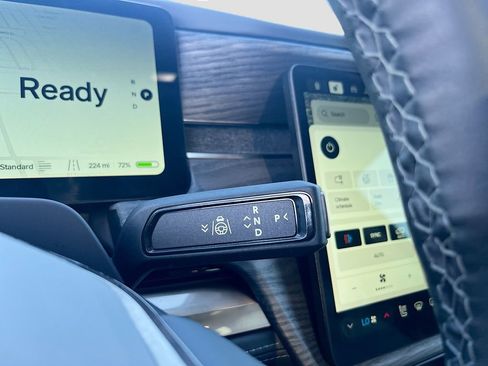 Used 2023 Rivian R1S Adventure image 16