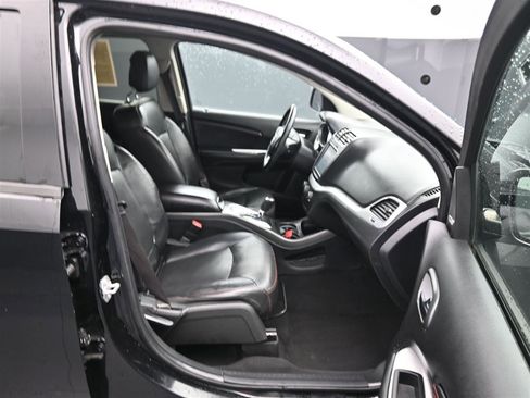 Used 2017 Dodge Journey GT w/ Driver Convenience Group image 9