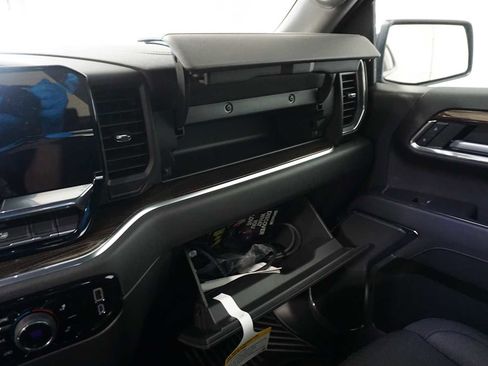 Certified 2025 Chevrolet Silverado 1500 LT image 17