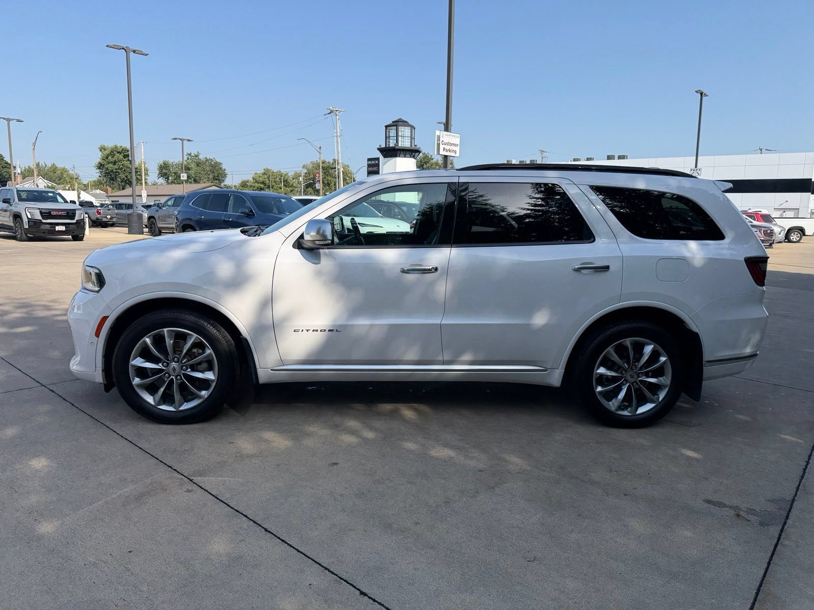 Used 2021 Dodge Durango Citadel w/ Premium Entertainment Group AWD/4WD image 8