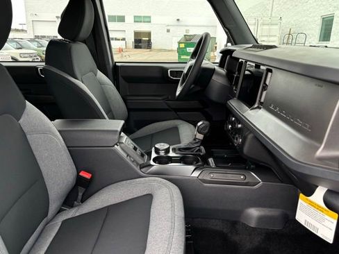 New 2025 Ford Bronco Base w/ Sasquatch Package image 26