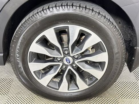 Used 2023 Subaru Outback Touring XT AWD/4WD image 34
