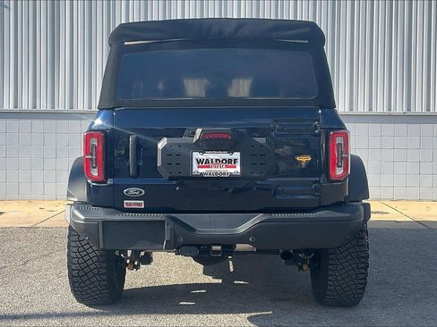 Used 2021 Ford Bronco Badlands image 5