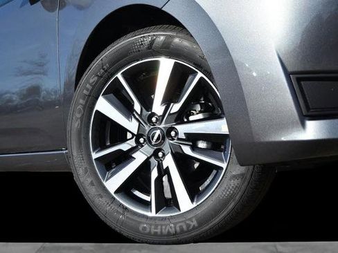 New 2025 Nissan Versa SV image 3