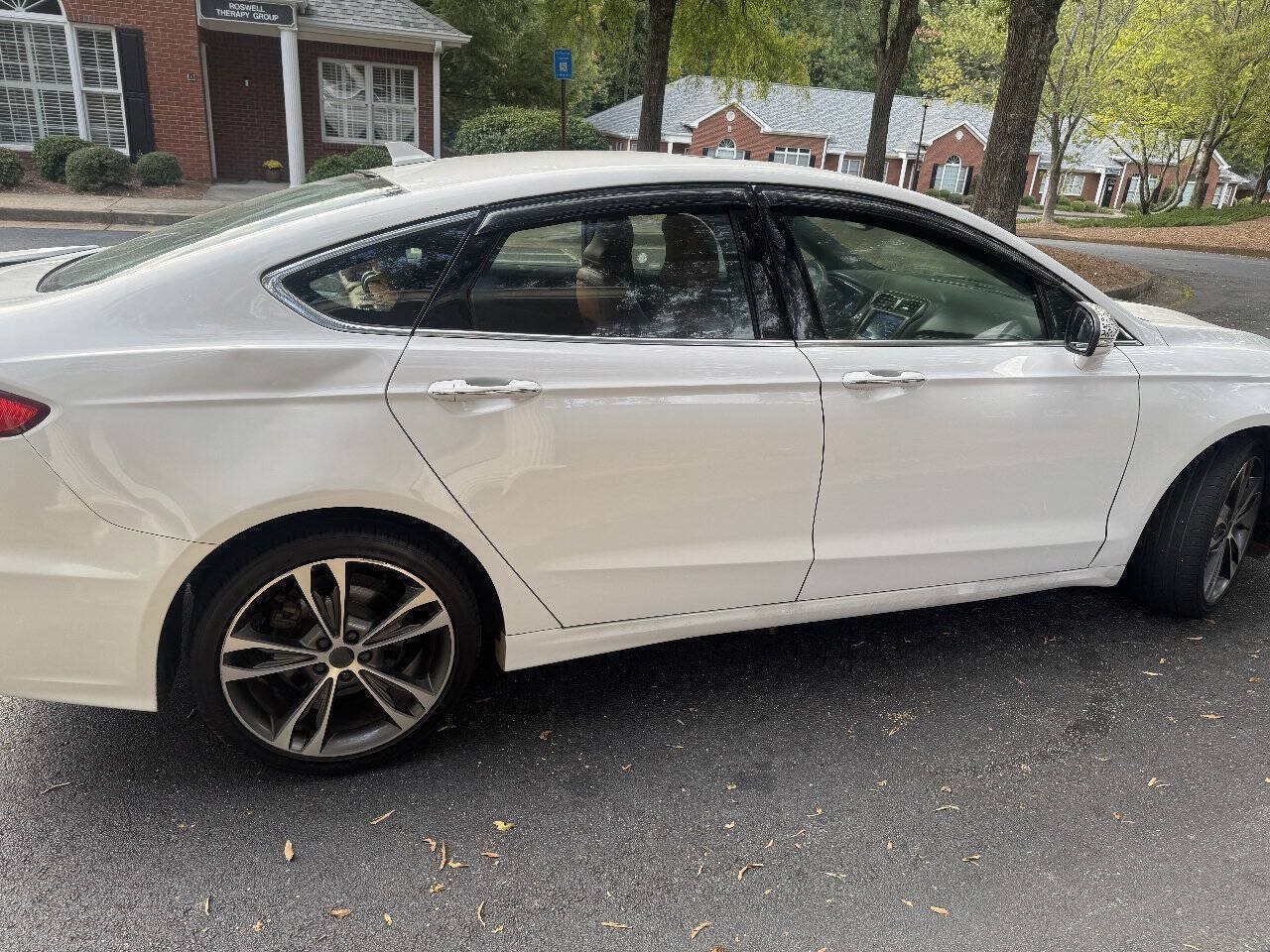Used 2019 Ford Fusion Titanium AWD/4WD image 7