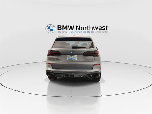 New 2026 BMW X5 xDrive50e w/ M Sport Package AWD/4WD image 2