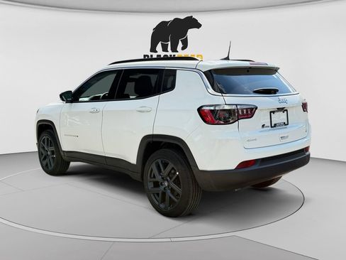 New 2026 Jeep Compass Latitude AWD/4WD image 5