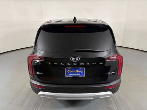 Used 2021 Kia Telluride LX AWD/4WD image 7