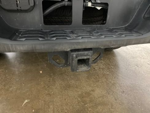 Used 2023 Toyota Tacoma SR5 RWD image 10