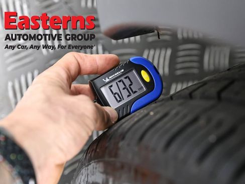 Used 2024 Volkswagen ID.4 2WD image 27