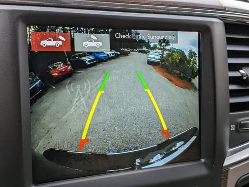 Used 2018 RAM 2500 Laramie image 21