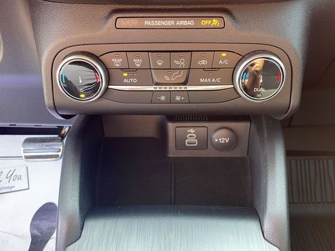 Used 2024 Ford Escape ST-Line w/ Equipment Group 301A FWD image 21
