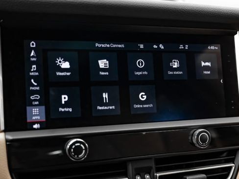 Used 2022 Porsche Macan S AWD/4WD image 28