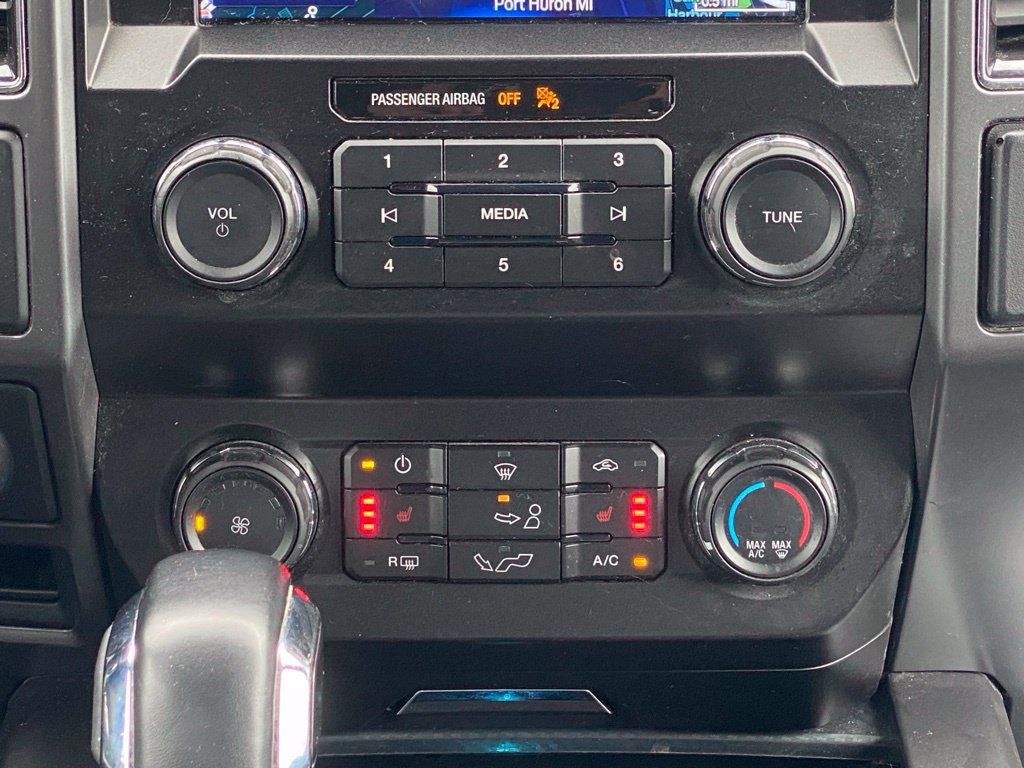 Used 2020 Ford F150 XLT w/ Equipment Group 302A Luxury AWD/4WD image 23