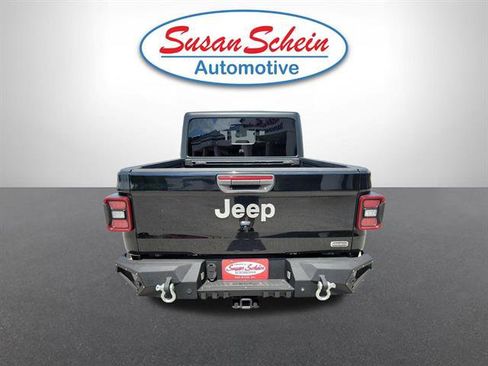 Used 2020 Jeep Gladiator Overland AWD/4WD image 24