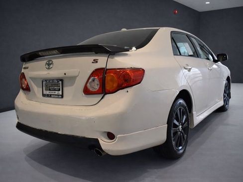 Used 2010 Toyota Corolla S image 6