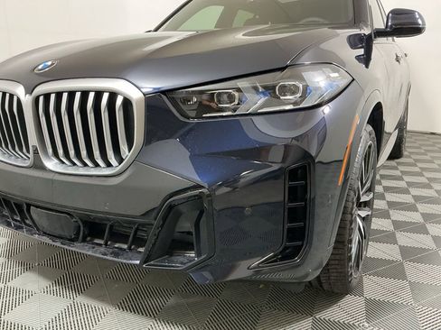 New 2026 BMW X5 xDrive40i w/ M Sport Package image 5
