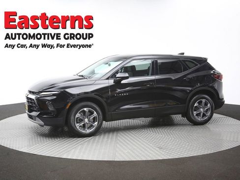 Used 2025 Chevrolet Blazer LT FWD image 55