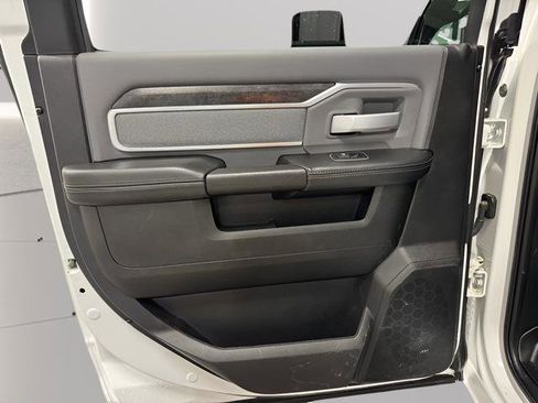 Used 2023 RAM 4500 SLT w/ Quick Order Package 2YG SLT image 23