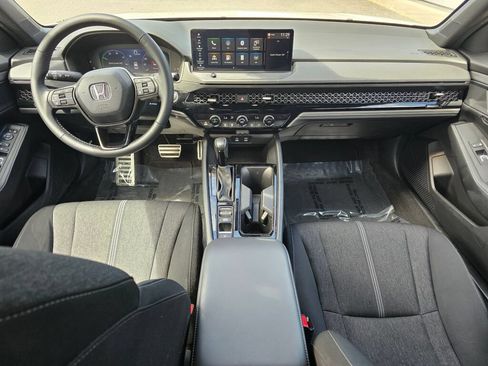 Used 2024 Honda Accord Sport image 13