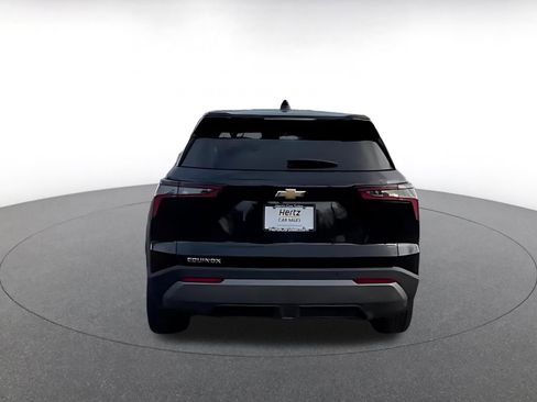 Used 2025 Chevrolet Equinox LT image 11