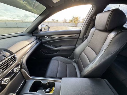 Used 2020 Honda Accord Sport image 33