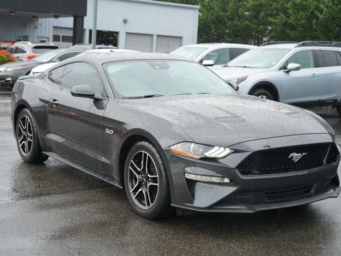 Used 2022 Ford Mustang GT RWD image 7