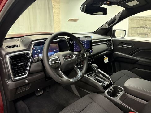 New 2026 GMC Canyon Elevation w/ Convenience Package image 25