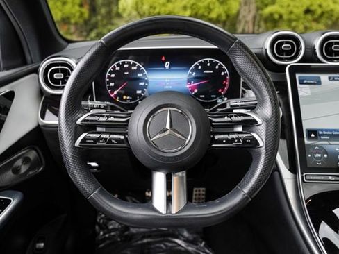 Used 2024 Mercedes-Benz GLC 300 4MATIC w/ AMG Line image 33