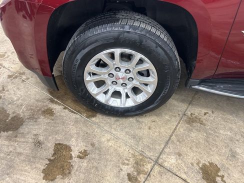 Used 2018 GMC Yukon SLT w/ Open Road Package image 34