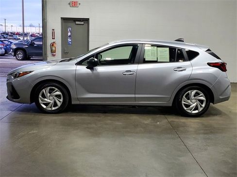 Used 2025 Subaru Impreza 2.0i image 7