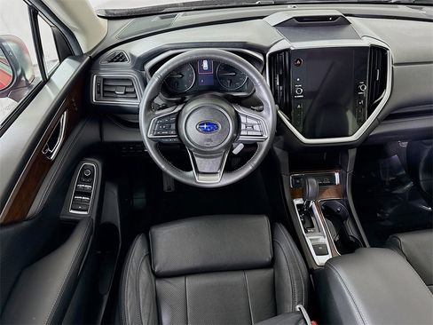 Certified 2024 Subaru Ascent Touring image 4