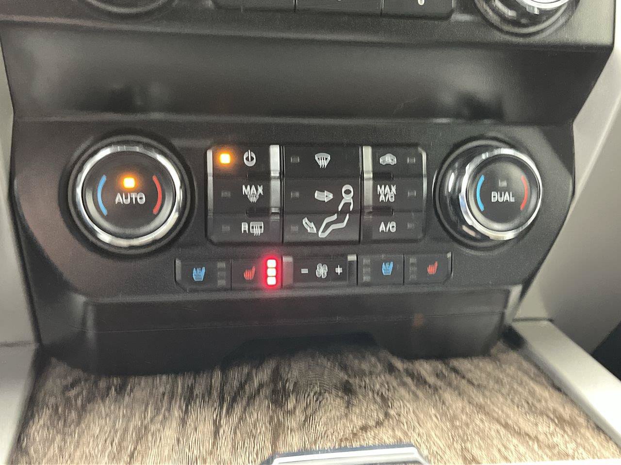 Used 2019 Ford F250 Lariat AWD/4WD image 23