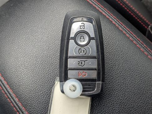 Used 2023 Ford Escape ST-Line Elite image 34