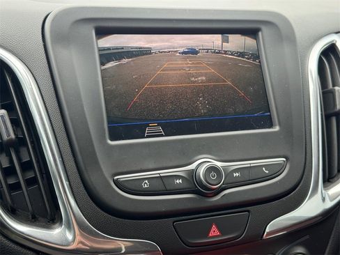 Used 2020 Chevrolet Equinox LT image 25