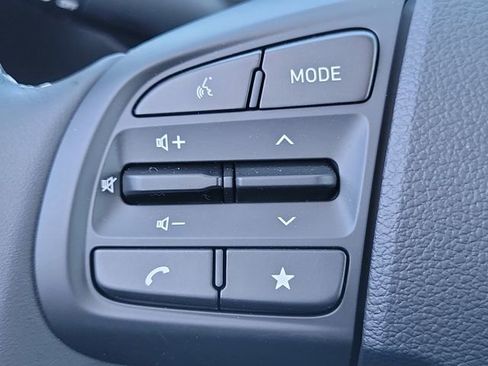 New 2026 Hyundai Venue SEL image 8