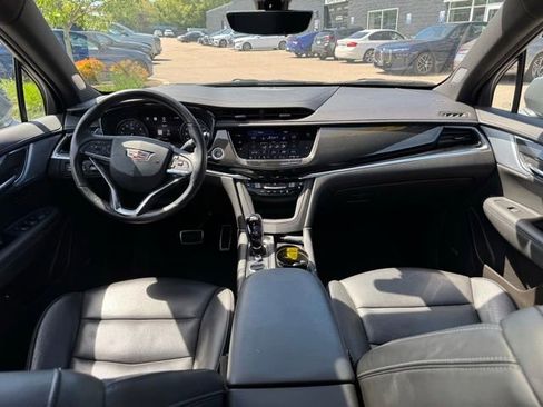 Used 2023 Cadillac XT6 Sport w/ Technology Package AWD/4WD image 49