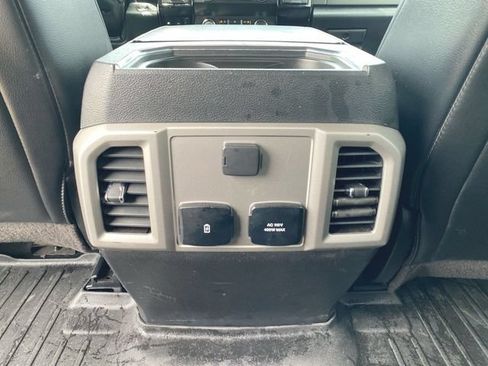 Used 2019 Ford F250 Lariat w/ Lariat Ultimate Package AWD/4WD image 22