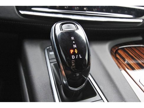 Certified 2024 Cadillac Escalade ESV Premium Luxury w/ Performance Package image 25