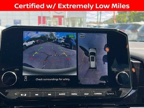 Certified 2023 Nissan Pathfinder SL AWD/4WD image 16