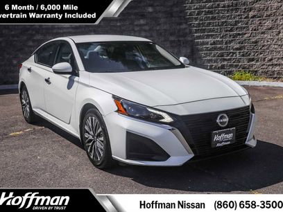 Used 2023 Nissan Altima 2.5 SV