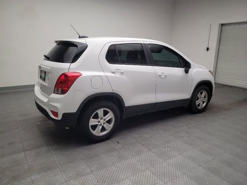 Used 2021 Chevrolet Trax LS w/ Tint and Cruise Package FWD image 10