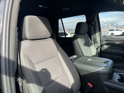 Certified 2023 GMC Yukon SLE image 23