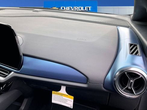 New 2026 Chevrolet Equinox EV LT image 26