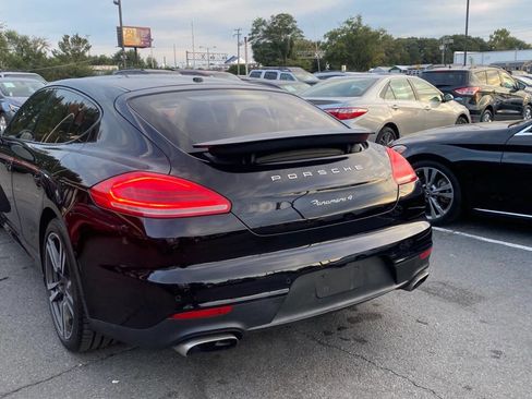 Used 2014 Porsche Panamera 4 w/ Premium Package image 14